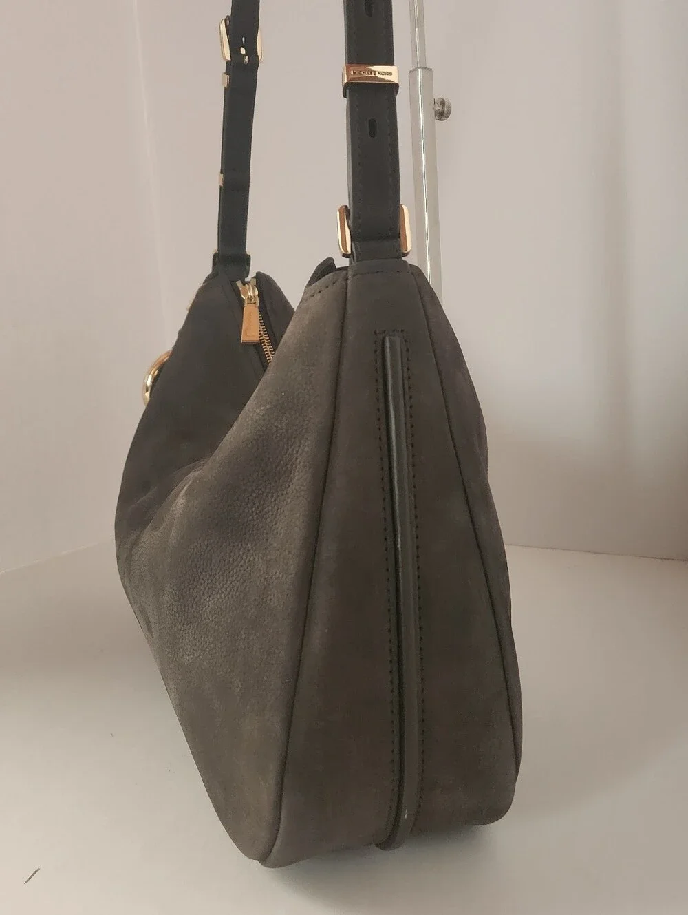 NWT MICHAEL KOR MED NOLITA NEWBUCK